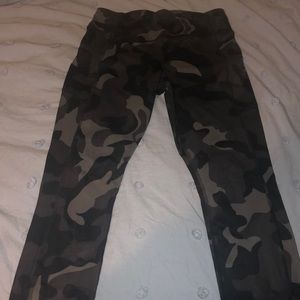 Athleta Dark Grey Camo Athletic Leggings